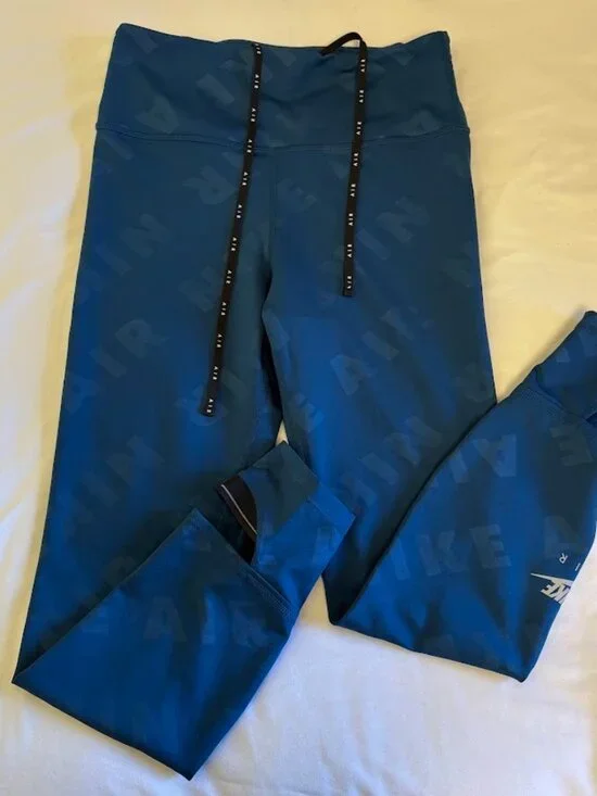 Nike Air Dri-FIT All-Over Logo ¾ Length Capri Dark Blue Leggings Small - Picture 2 of 8